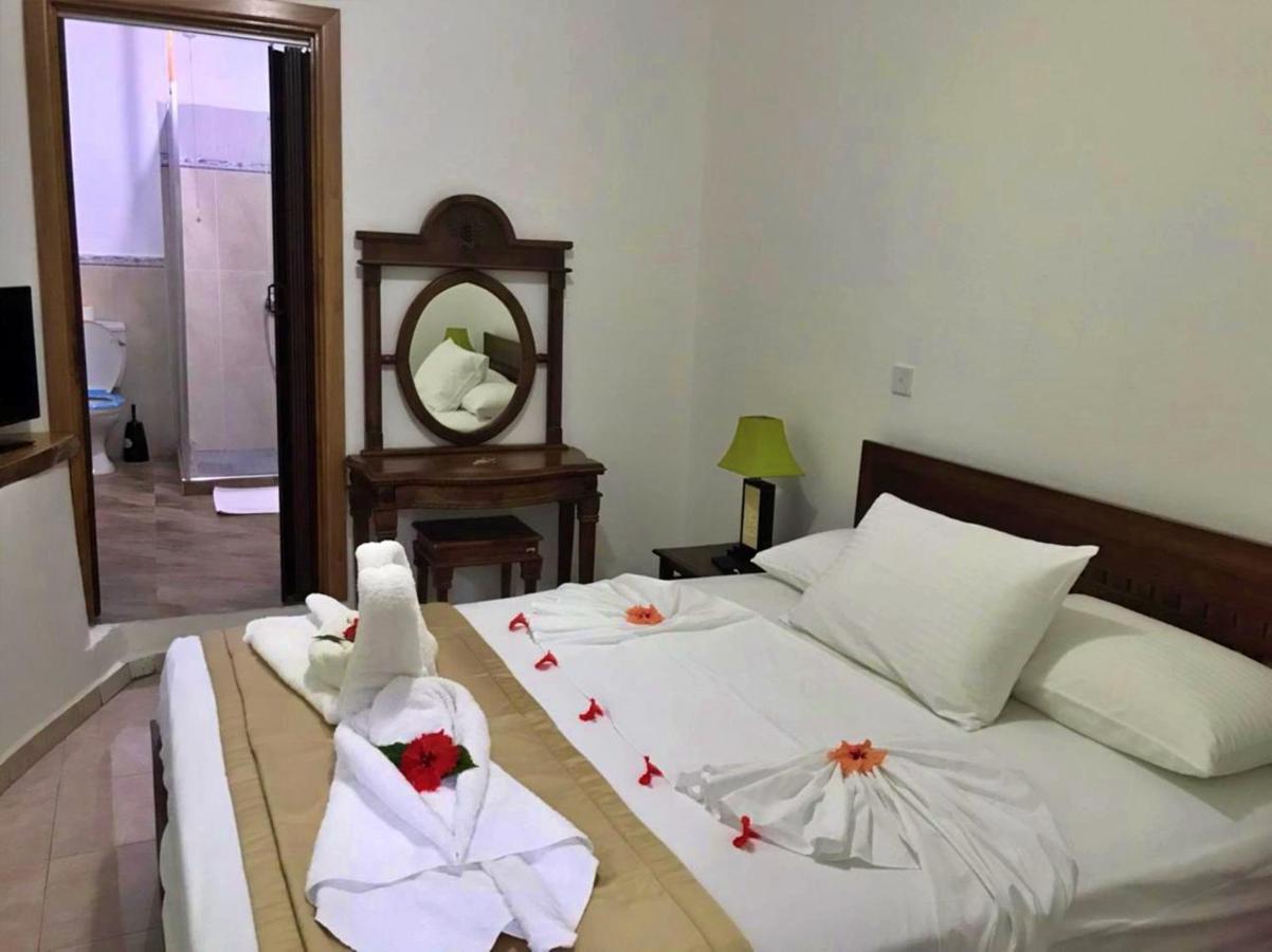 แอคควาริโอ้ เกสท์เฮาส์ Bed & Breakfast อังส์ วอลแบร์ วิลเลจ ภายนอก รูปภาพ